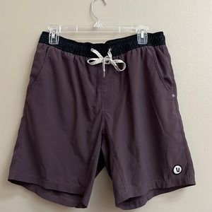 VUORI LARGE MEN’S ATHLETIC SHORTS